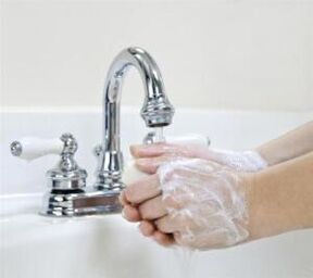 Preventing worm infection hand washing